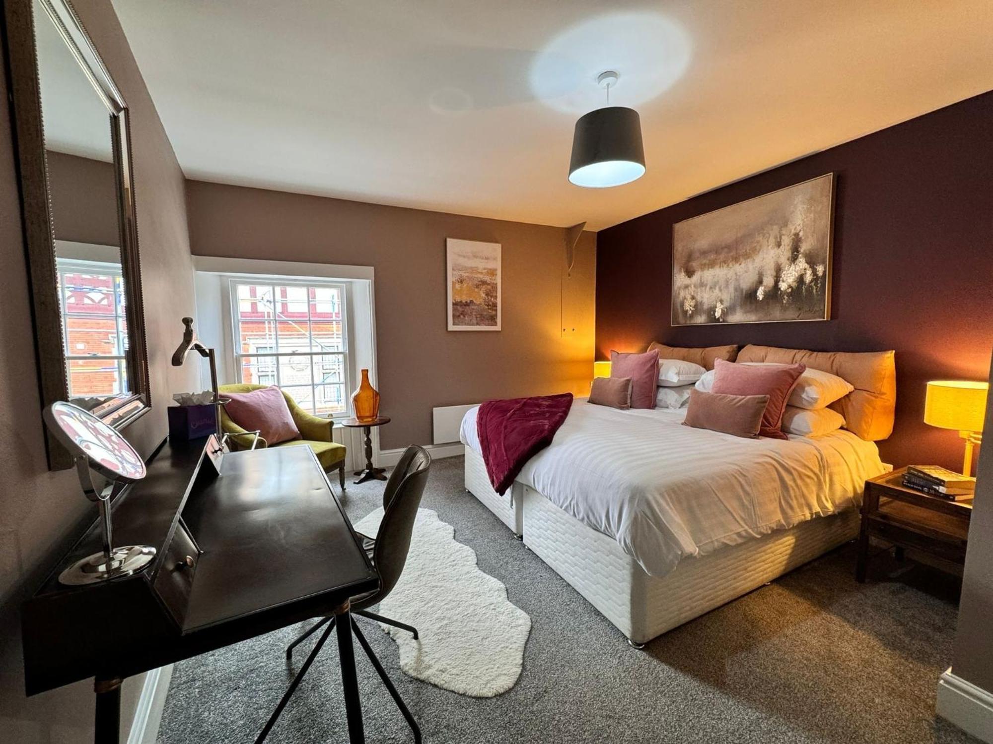 At Home Shrewsbury Room photo